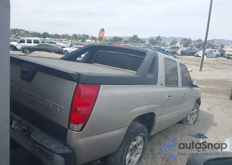 2006 Chevrolet Avalanche 1500 Z66 from USA, damaged, VIN 3GNEC12Z46G106395